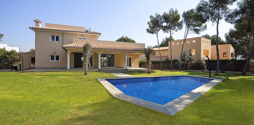 Villa i Sol De Mallorca, Mallorca, Spanien 3 sovrum, 364 kvm. Nr. 32522