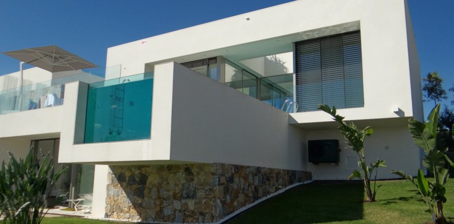 Villa i Orihuela, Alicante, Spanien 3 sovrum, 200 kvm. Nr. 35316