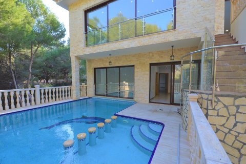 Villa till salu Campoamor, Alicante, Spanien 4 sovrum, 340 kvm. Nr. 35882 - foto 2