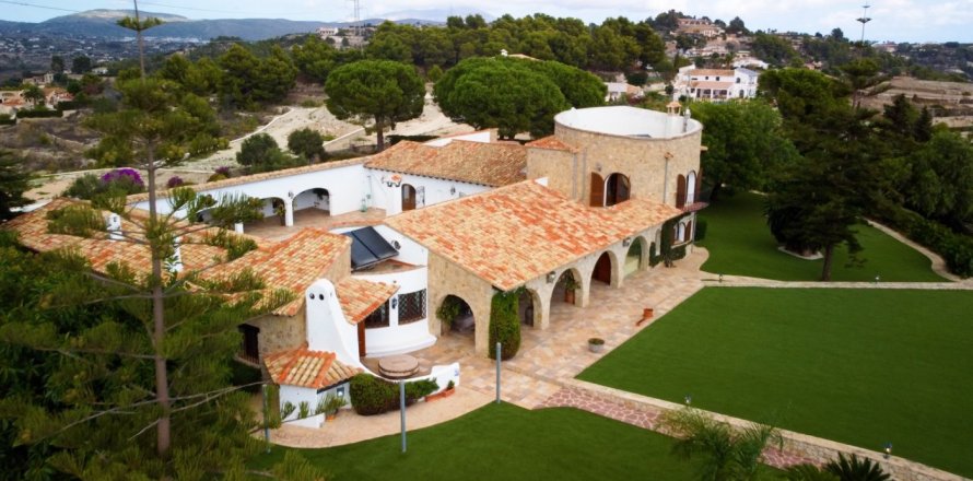 Villa i Fustera, Alicante, Spanien 4 sovrum, 600 kvm. Nr. 35047