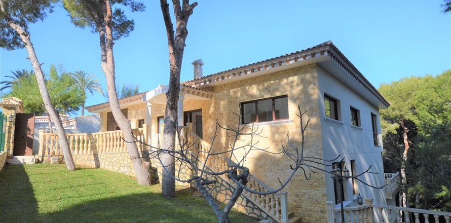 Villa Campoamor, Alicante, Spanien 4 sovrum, 340 kvm. Nr. 35882