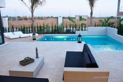 Villa till salu i Benijofar, Alicante, Spanien 3 sovrum, 120 kvm. Nr. 34567 - foto 14