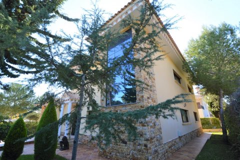 Villa till salu i Campoamor, Alicante, Spanien 5 sovrum, 297 kvm. Nr. 35883 - foto 4