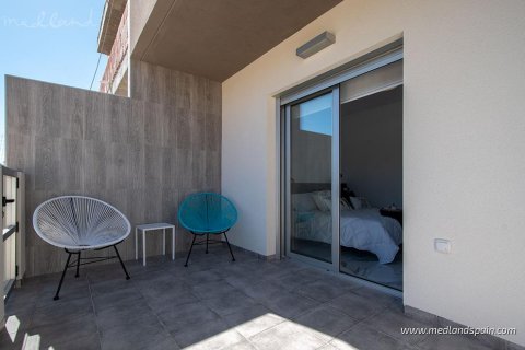 Villa till salu i Benijofar, Alicante, Spanien 3 sovrum, 133 kvm. Nr. 36827 - foto 12