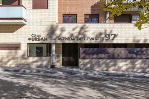 Urbam Rivas Madrid, Spanien Nr. 37220 - foto 2