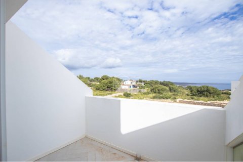 Villa till salu i Es Mercadal, Menorca, Spanien 4 sovrum, 160 kvm. Nr. 23638 - foto 12