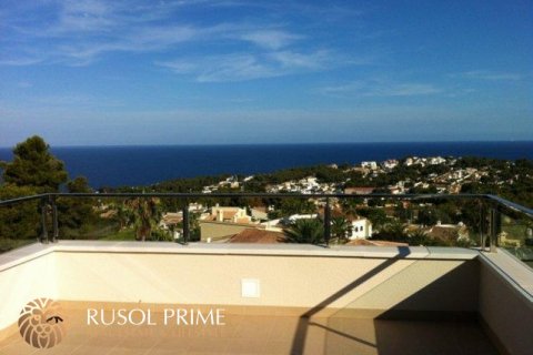 Villa till salu Moraira, Alicante, Spanien 4 sovrum, 497 kvm. Nr. 39358 - foto 15