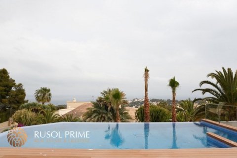 Villa till salu Moraira, Alicante, Spanien 4 sovrum, 497 kvm. Nr. 39358 - foto 11