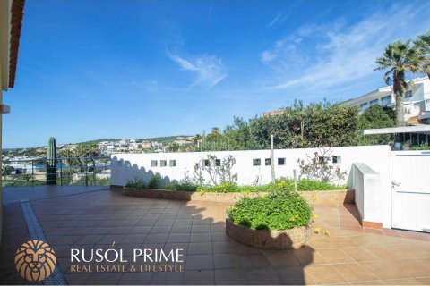 Villa till salu i Mahon, Menorca, Spanien 4 sovrum, 249 kvm. Nr. 39187 - foto 9