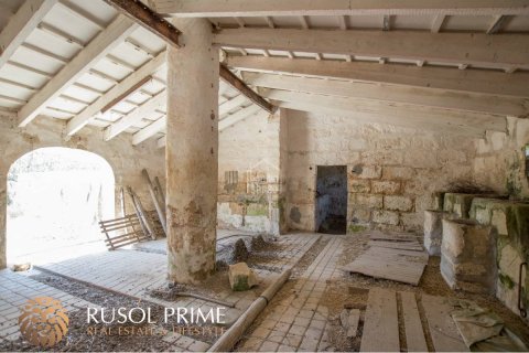 Finca till salu i Ciutadella De Menorca, Menorca, Spanien 10 sovrum, 898 kvm. Nr. 11280 - foto 4
