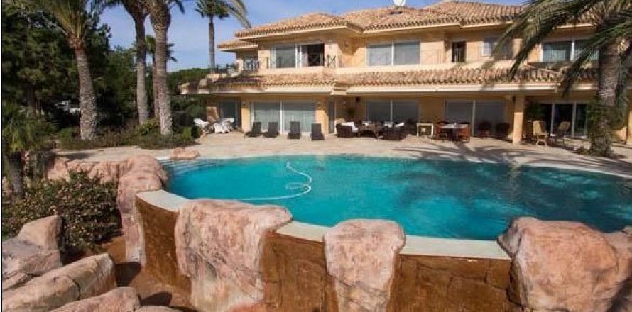 Villa i Alicante, Spanien 7 sovrum, 976 kvm. Nr. 44263