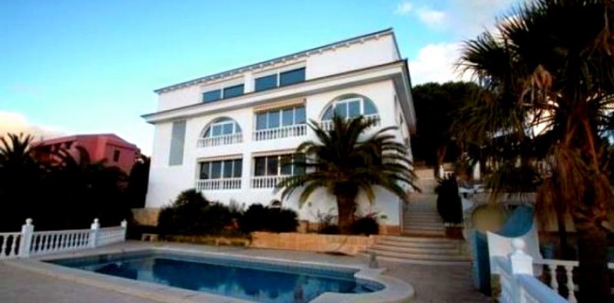 Villa i Benidorm, Alicante, Spanien 4 sovrum, 750 kvm. Nr. 45303