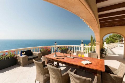 Villa till salu Javea, Alicante, Spanien 6 sovrum, 500 kvm. Nr. 43995 - foto 10