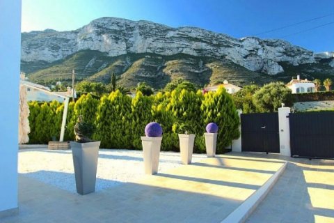 Villa till salu i Denia, Alicante, Spanien 5 sovrum, 363 kvm. Nr. 45402 - foto 5