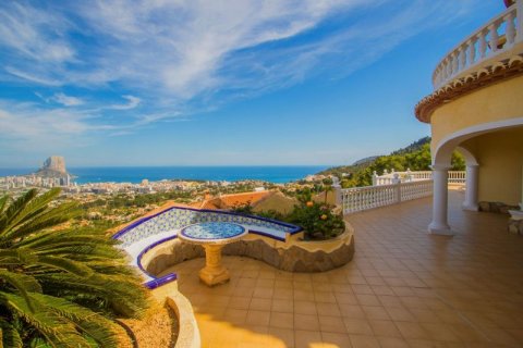 Villa till salu i Calpe, Alicante, Spanien 4 sovrum, 300 kvm. Nr. 42775 - foto 4