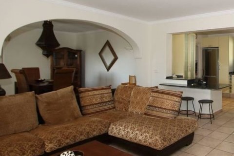 Villa till salu i Altea, Alicante, Spanien 6 sovrum, 475 kvm. Nr. 43830 - foto 8