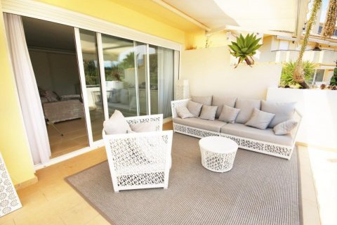 Lägenhet till salu Marbella, Malaga, Spanien 2 sovrum,  Nr. 43618 - foto 4