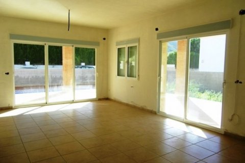 Villa till salu Denia, Alicante, Spanien 3 sovrum, 350 kvm. Nr. 45500 - foto 9