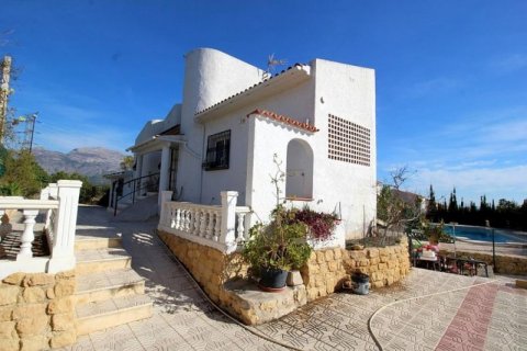 Villa till salu i La Nucia, Alicante, Spanien 3 sovrum, 150 kvm. Nr. 45697 - foto 6
