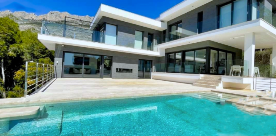 Villa i Altea, Alicante, Spanien 5 sovrum, 589 kvm. Nr. 41659