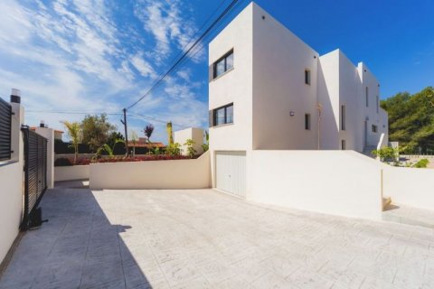 Villa till salu i Calpe, Alicante, Spanien 3 sovrum, 729 kvm. Nr. 44259 - foto 5