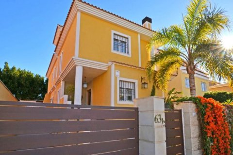 Villa till salu i Alicante, Spanien 6 sovrum, 450 kvm. Nr. 41911 - foto 5