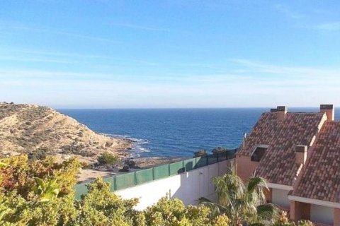 Villa till salu Alicante, Spanien 8 sovrum, 550 kvm. Nr. 45029 - foto 1