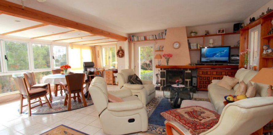 Villa Javea, Alicante, Spanien 4 sovrum, 200 kvm. Nr. 45246