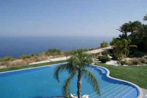 Villa till salu i Moraira, Alicante, Spanien 4 sovrum, 885 kvm. Nr. 45659 - foto 8