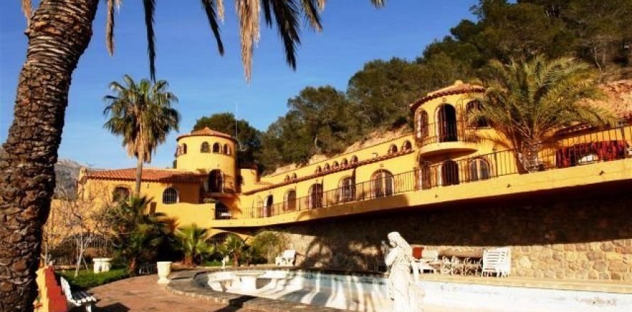 Villa i Altea, Alicante, Spanien 10 sovrum, 753 kvm. Nr. 44418