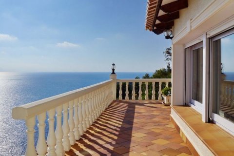 Villa till salu Javea, Alicante, Spanien 6 sovrum, 500 kvm. Nr. 43995 - foto 2