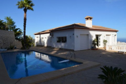 Villa till salu i Calpe, Alicante, Spanien 4 sovrum, 600 kvm. Nr. 45971 - foto 6