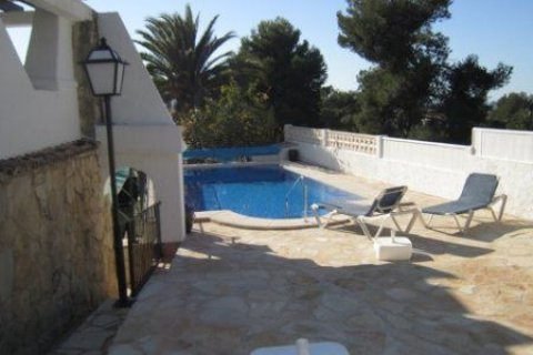 Villa till salu i Calpe, Alicante, Spanien 5 sovrum,  Nr. 45577 - foto 2