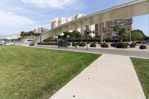 Lägenhet till salu Alicante, Spanien 3 sovrum, 122 kvm. Nr. 45983 - foto 5