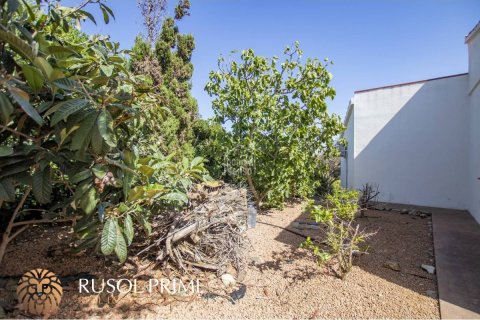 Villa till salu i Mahon, Menorca, Spanien 3 sovrum, 240 kvm. Nr. 47443 - foto 4