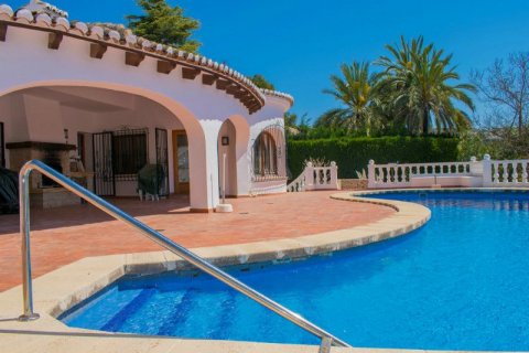 Villa till salu i Moraira, Alicante, Spanien 4 sovrum, 267 kvm. Nr. 43733 - foto 8