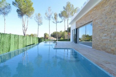 Villa till salu i La Nucia, Alicante, Spanien 3 sovrum, 160 kvm. Nr. 46129 - foto 2