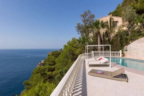 Villa till salu Javea, Alicante, Spanien 6 sovrum, 500 kvm. Nr. 43995 - foto 3