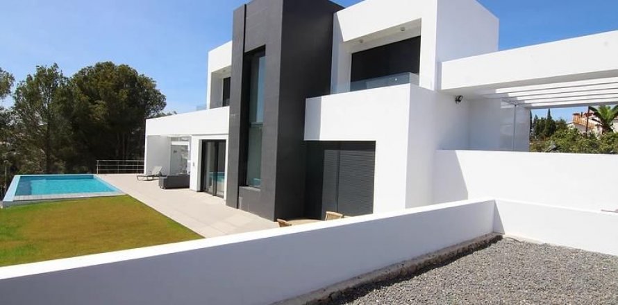 Villa i Javea, Alicante, Spanien 4 sovrum, 235 kvm. Nr. 46020