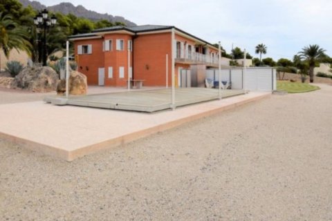 Villa till salu i Altea, Alicante, Spanien 6 sovrum, 540 kvm. Nr. 41610 - foto 2