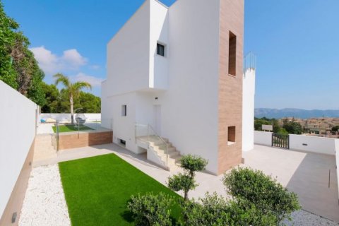 Villa till salu i La Nucia, Alicante, Spanien 3 sovrum, 228 kvm. Nr. 41696 - foto 6