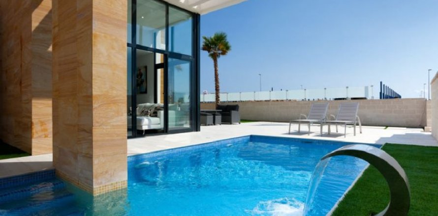 Villa i Alicante, Spanien 3 sovrum, 132 kvm. Nr. 42840