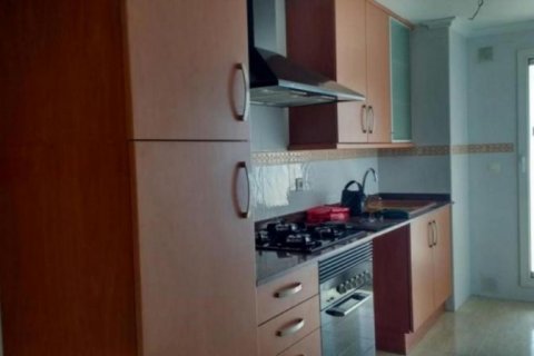 Lägenhet till salu Alicante, Spanien 4 sovrum, 120 kvm. Nr. 46046 - foto 8