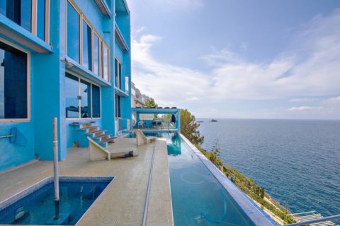 Villa till salu Santa Ponsa, Mallorca, Spanien 4 sovrum, 800 kvm. Nr. 44978 - foto 2