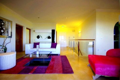 Villa till salu Cumbre Del Sol, Alicante, Spanien 3 sovrum, 362 kvm. Nr. 44371 - foto 6