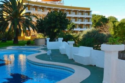 Hotell till salu i Moraira, Alicante, Spanien 39 sovrum, 2455 kvm. Nr. 46692 - foto 1