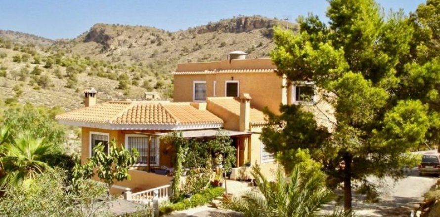 Villa i Villajoyosa, Alicante, Spanien 5 sovrum, 190 kvm. Nr. 44536