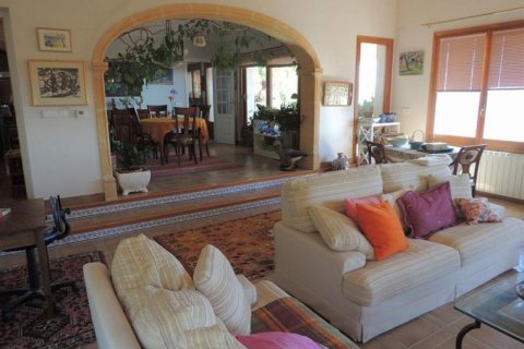 Villa till salu i Calpe, Alicante, Spanien 5 sovrum, 500 kvm. Nr. 45332 - foto 7