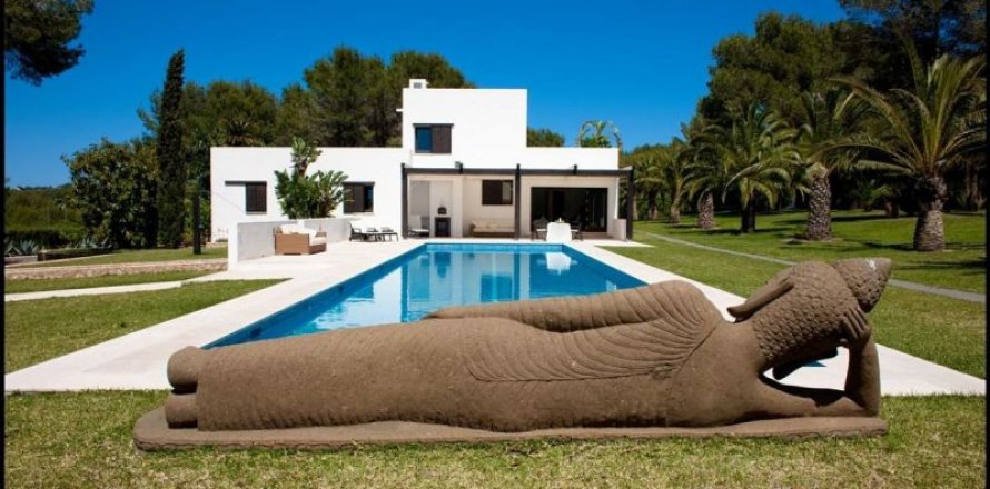 Villa i Javea, Alicante, Spanien 6 sovrum, 445 kvm. Nr. 44179