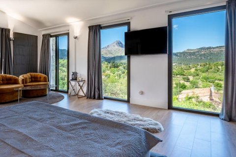 Villa till salu i Es Capdella, Mallorca, Spanien 4 sovrum, 340 kvm. Nr. 41291 - foto 9